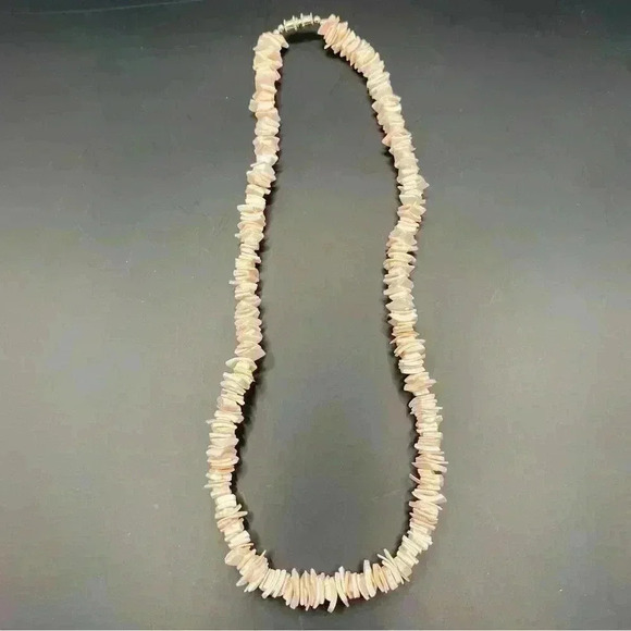 VGT Puka Shell Chip Necklace Hawaii Surfer Beach Style Peach/white/light… - Picture 7 of 10